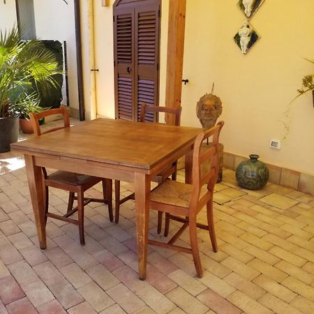 Agrialma Hotel Agrigento Bagian luar foto