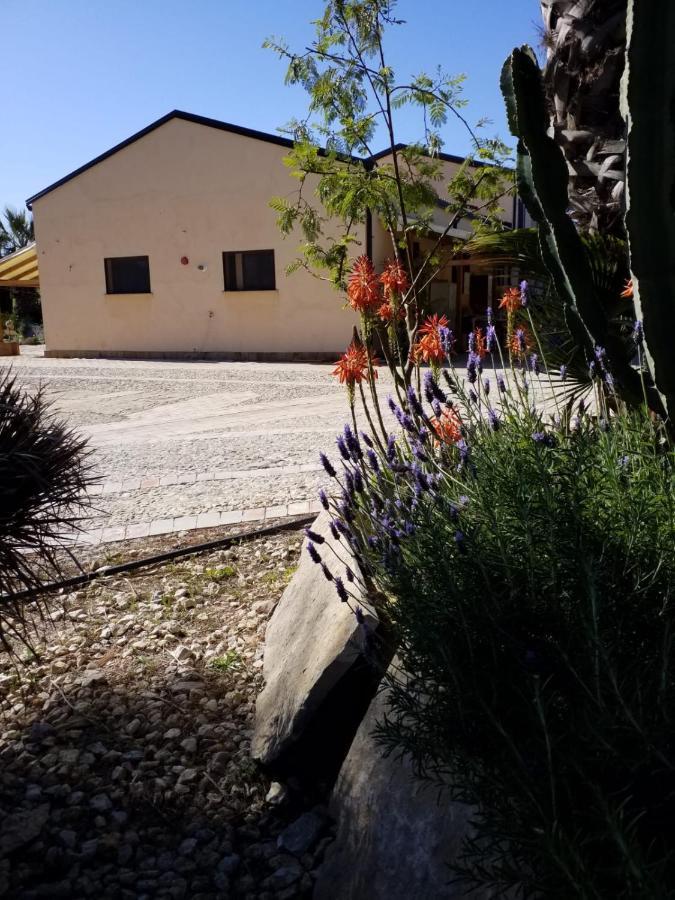 Agrialma Hotel Agrigento Bagian luar foto
